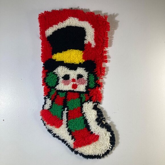 Vintage Latch Hook Snowman Stocking Wall Hanging 12 x 26" Red White Green - Picture 1 of 5